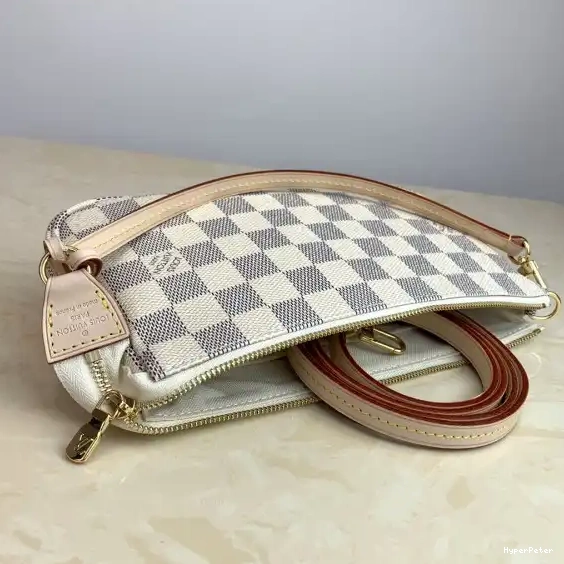 Vuitton POCHETTE ACCESSOIRES Louis 0522